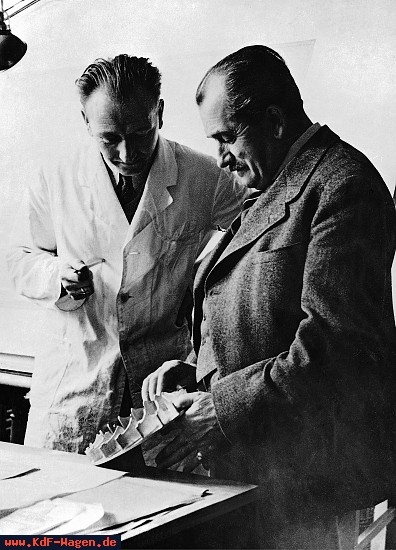 VW - 1938 - (vw_t1) - Porsche und Rabe (?) - [5427]-1