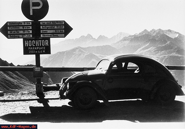 VW - 1938 - (vw_t1) - Typ 30 bei Erprobungsfahrt auf einer Passstrasse - [5449]-1