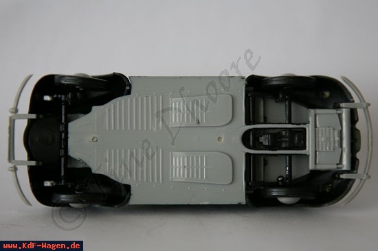 VW - (vw_t1) - Airfix - 1/32  (128 mm) - 02416 - Model car VW Beetle 1200; selfpainted - [6279]-3